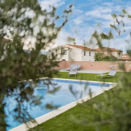 Apartmani Villa Ruby Linardici Exterior photo